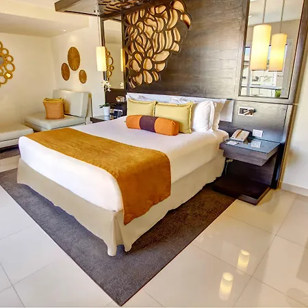 Royalton Punta Cana, An Autograph Collection All-Inclusive Resort & Casino-2